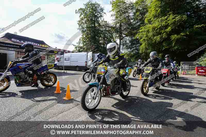 cadwell no limits trackday;cadwell park;cadwell park photographs;cadwell trackday photographs;enduro digital images;event digital images;eventdigitalimages;no limits trackdays;peter wileman photography;racing digital images;trackday digital images;trackday photos